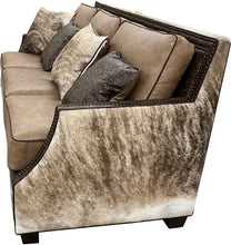 Load image into Gallery viewer, Rio Blanco Sofa