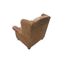 Load image into Gallery viewer, Nuevo Oversized Wingback