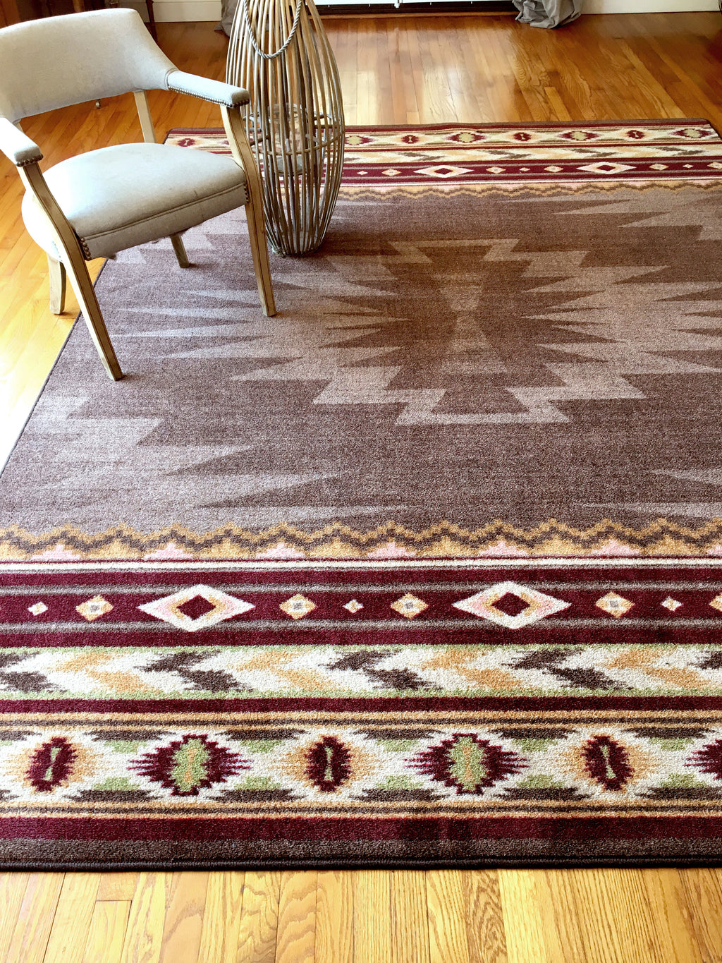 Image of an area rug, Cinnabar - Star