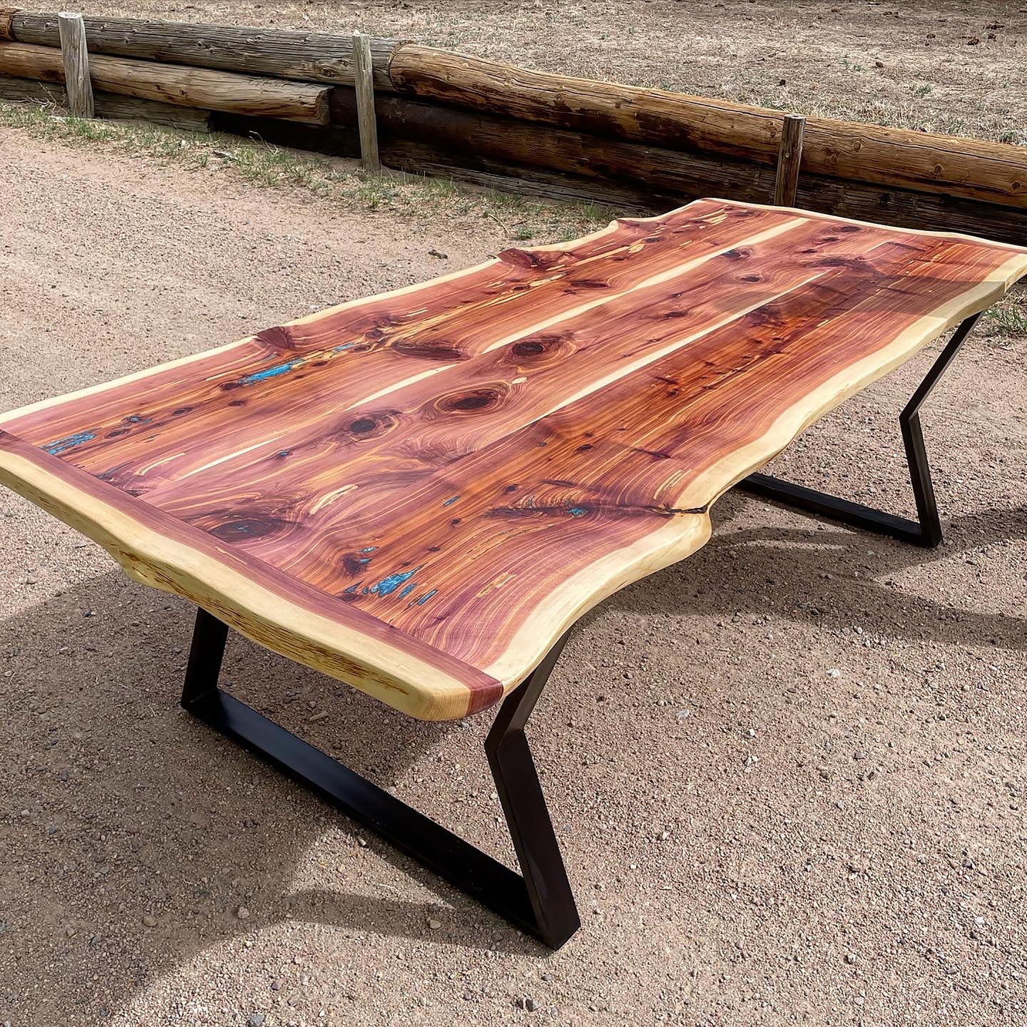 Animas Dining Table