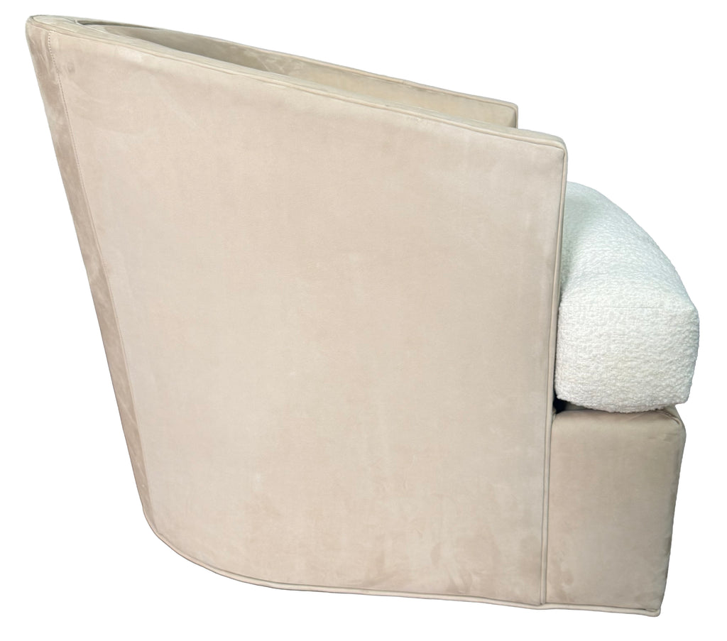 Cape Cod Swivel Chair