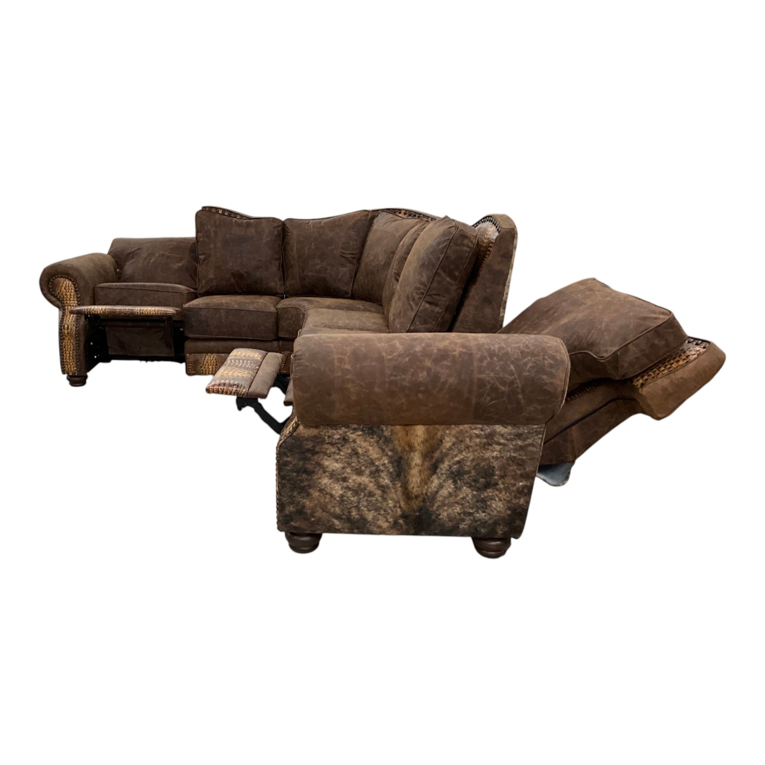 Country Road Reclining Sectional Sofa