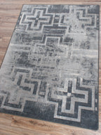 Image of an area rug, Distressed Bounty - Asphalt