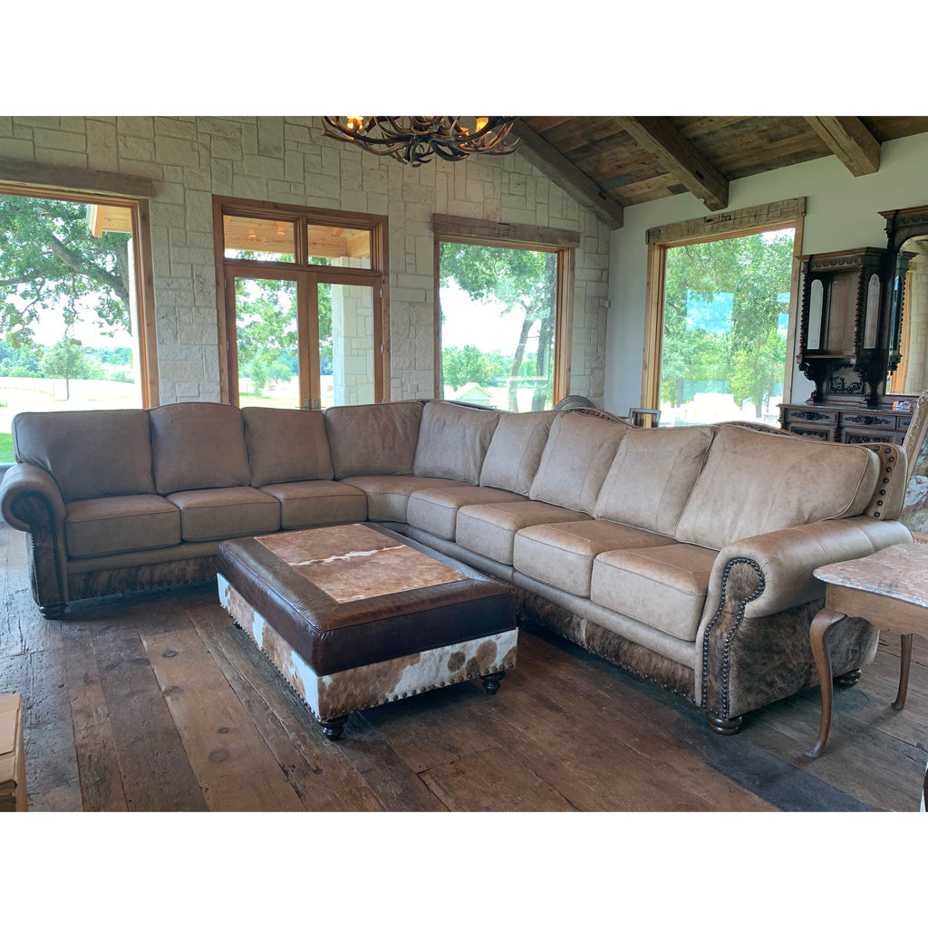 Hidden Lakes Sectional Sofa