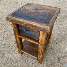 Load image into Gallery viewer, Bluebonnet End Table