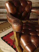 Load image into Gallery viewer, Maverick II Western Leather Cowhide Tufted Barstool