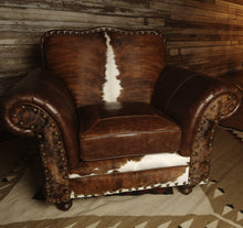 Load image into Gallery viewer, Maverick Western Leather Cowhide Club Chair