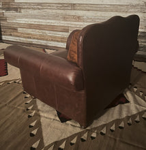 Load image into Gallery viewer, Maverick Western Leather Cowhide Club Chair