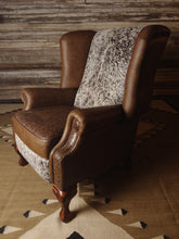 Load image into Gallery viewer, Longhorn Salt &amp; Pepper Cowhide Western Leather Wingback Recliner