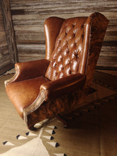 Load image into Gallery viewer, Vaquero Tufted Leather Cowhide Western Executive Office Chair