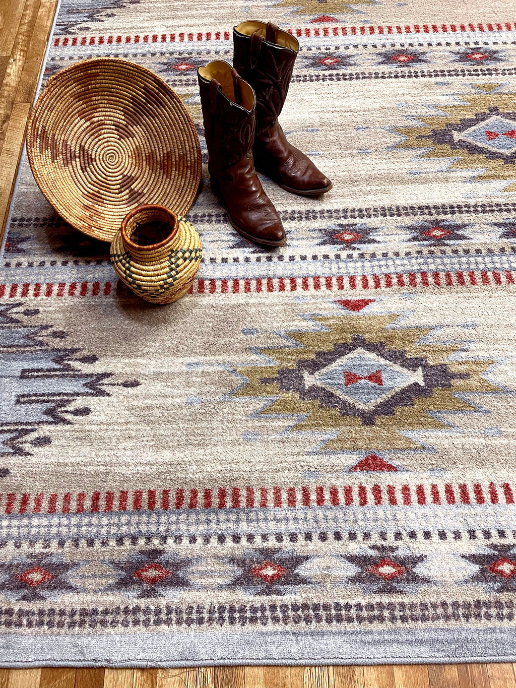Image of an area rug, Luster - Earthen