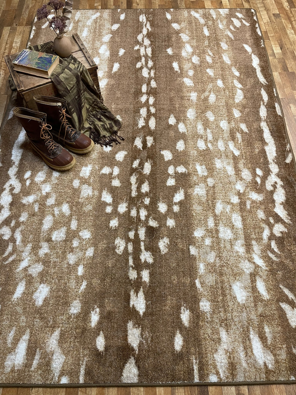 Image of an area rug, Mafaldi Axis Hide - Beige