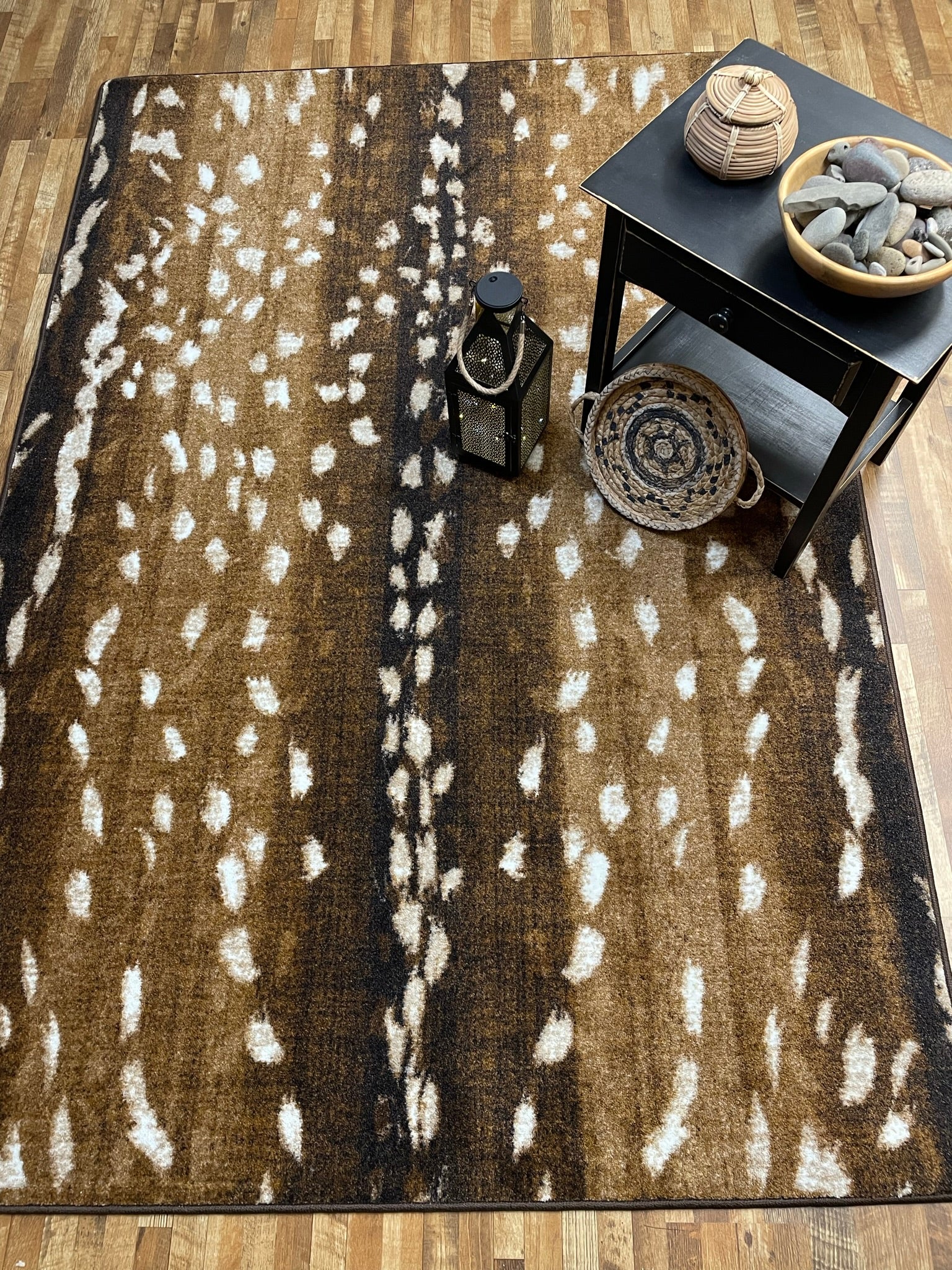 Image of an area rug, Mafaldi Axis Hide - Brown