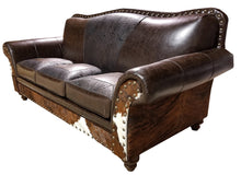 Load image into Gallery viewer, Maverick II Sofa