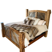 Load image into Gallery viewer, Goldstrike Rustic Farmhouse Bed