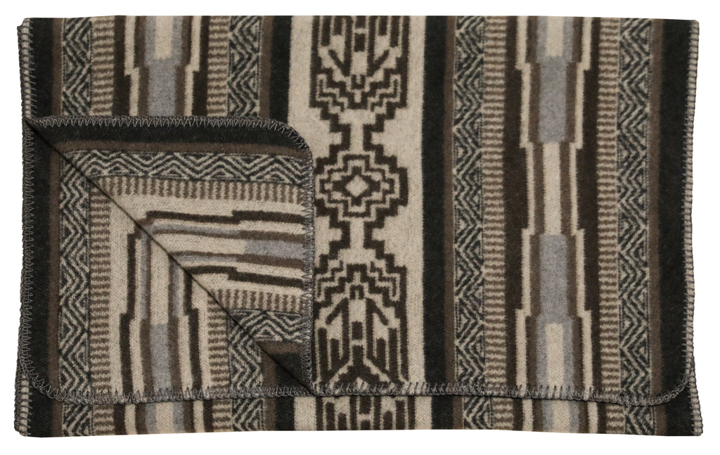 Lodge Lux II Bed Scarf