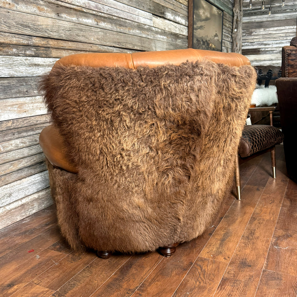 Yellowstone II Curved Chair