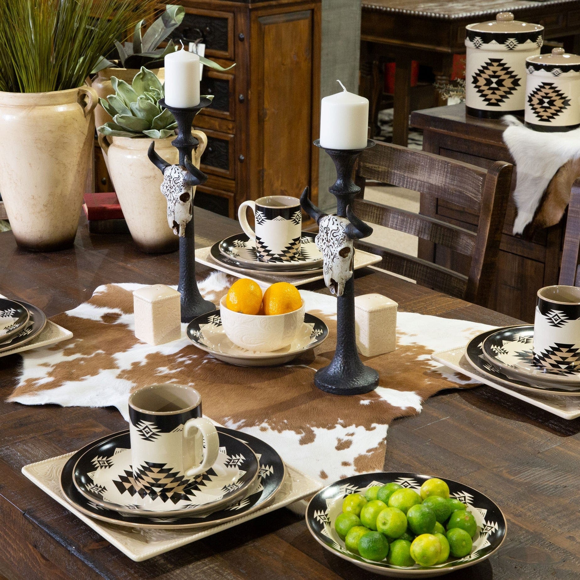 Chalet Aztec 16PC Dinnerware Set Dinnerware Set