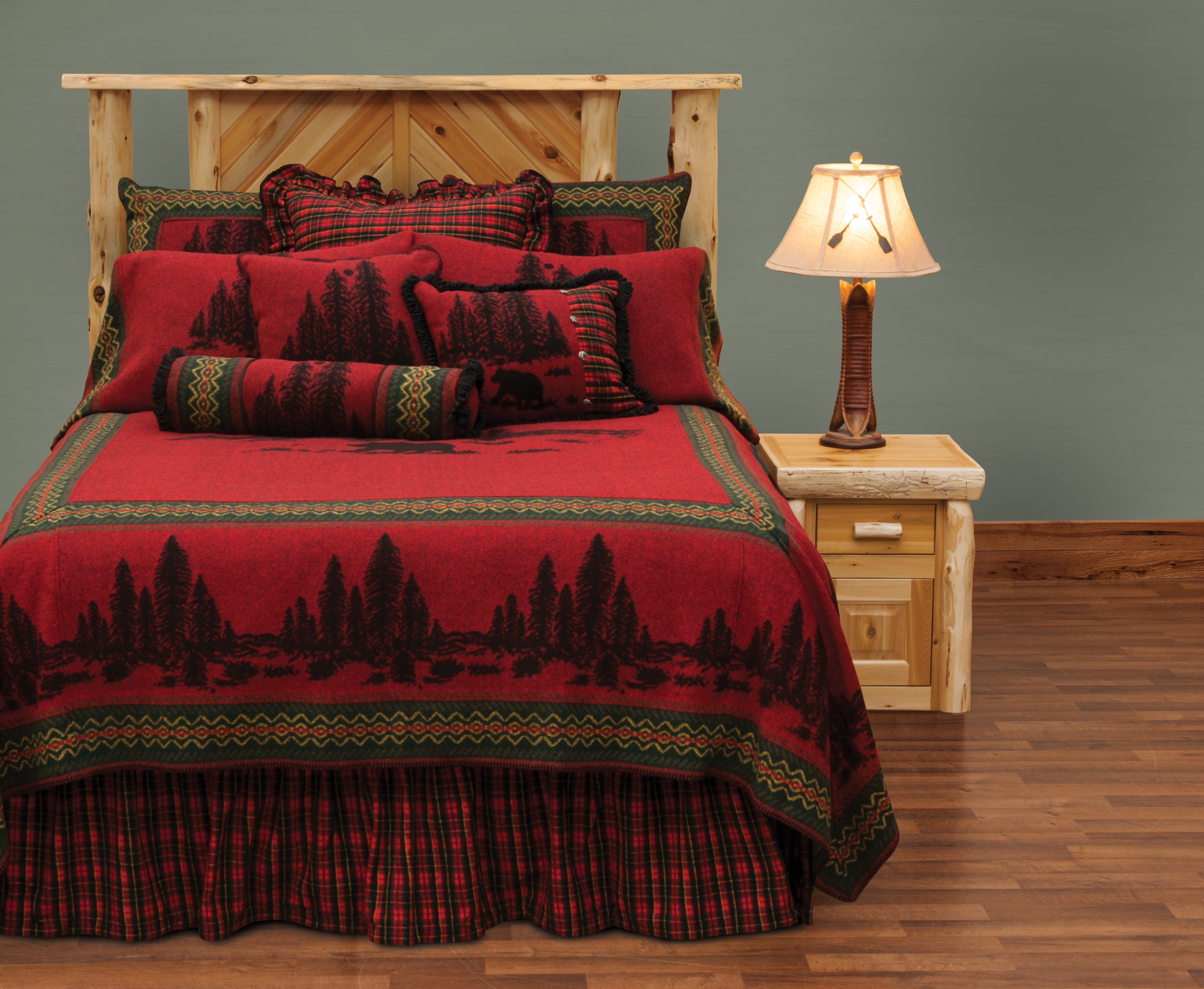 Wooded River Bear Bedspread Set