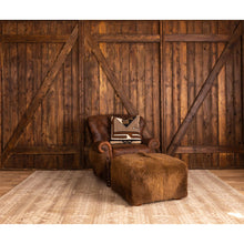 Load image into Gallery viewer, Tufted Chair