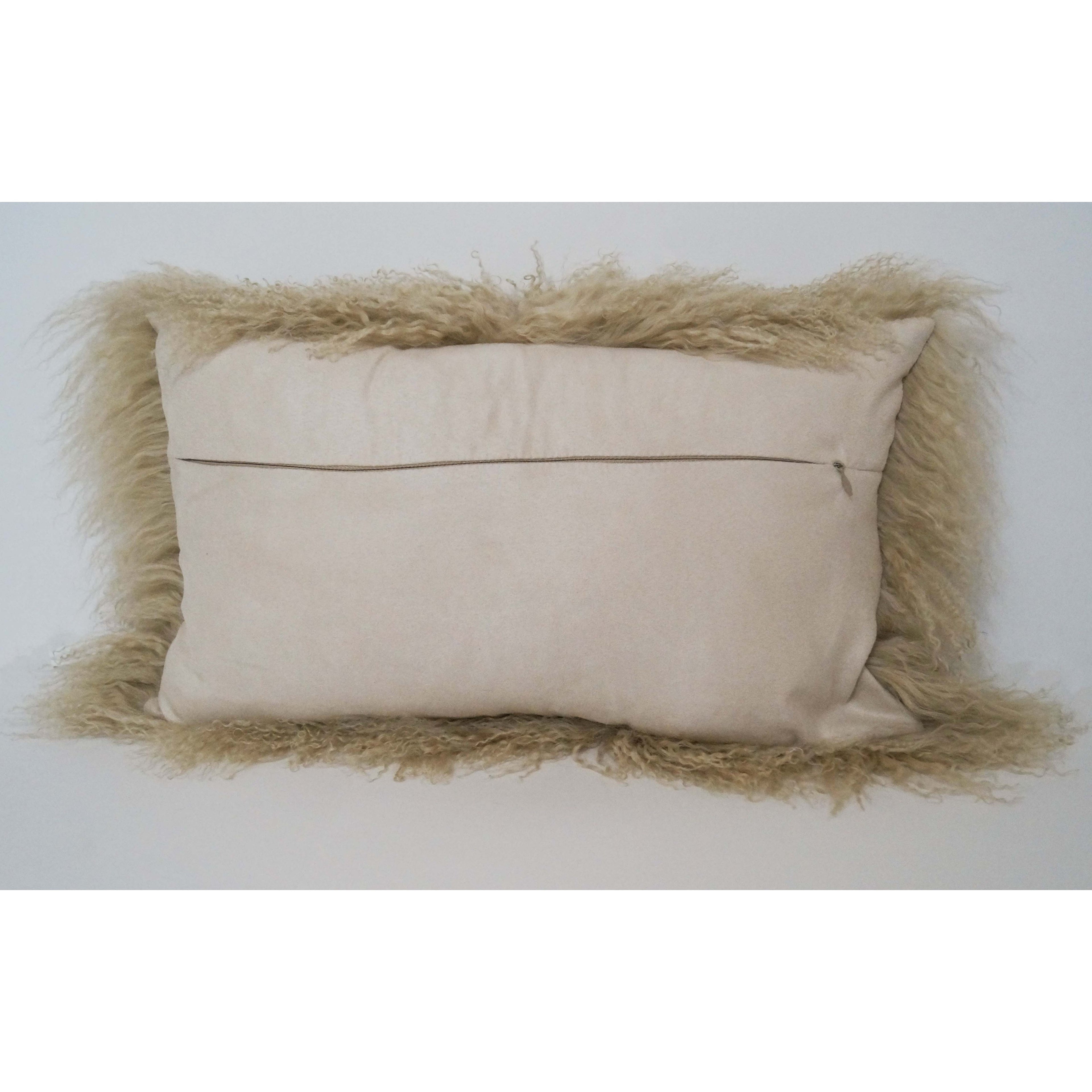 pillows champagne color 