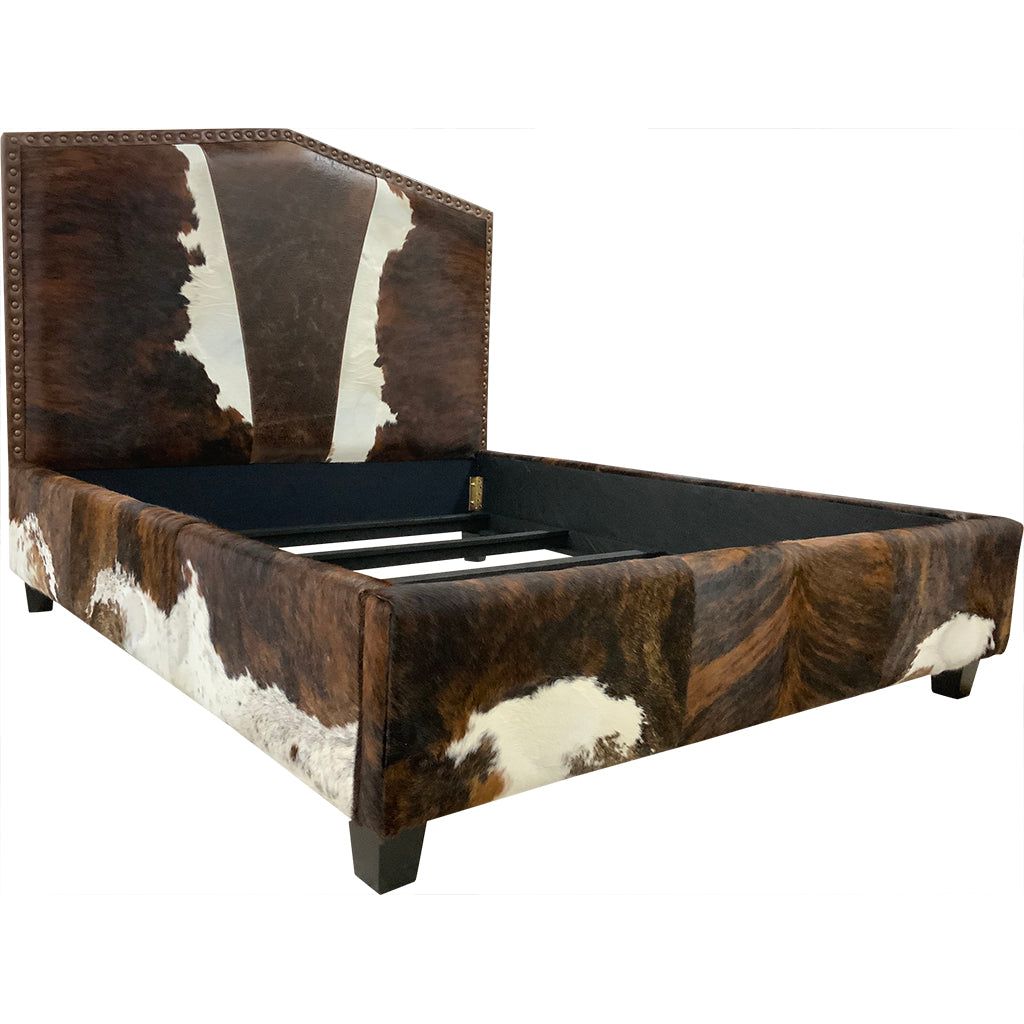 Ranch Foreman Bed With Rails