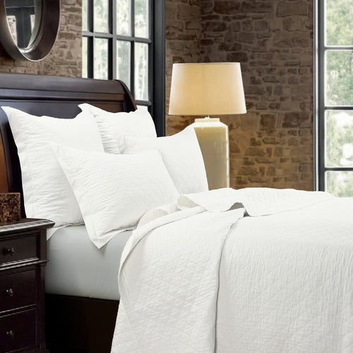 white diamond quilt