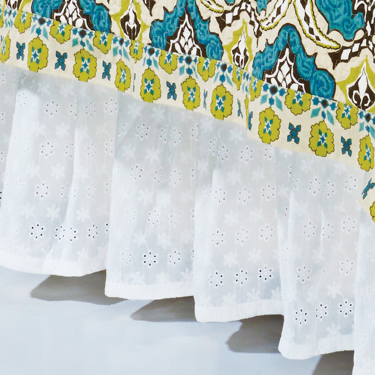 eyelet bed skirt