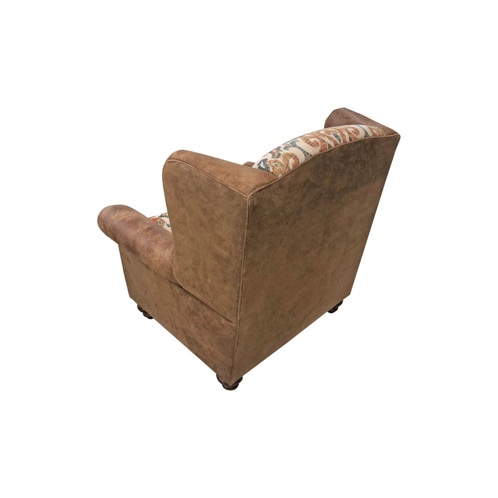 Nuevo Oversized Wingback