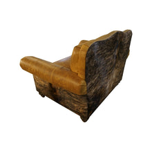 Load image into Gallery viewer, Longhorn Leather Chair 
