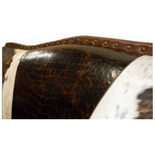 Load image into Gallery viewer, Vaquero 3 Cushion Western Cowhide Sofa