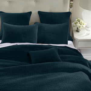 Stonewashed Cotton Velvet Quilt Set
