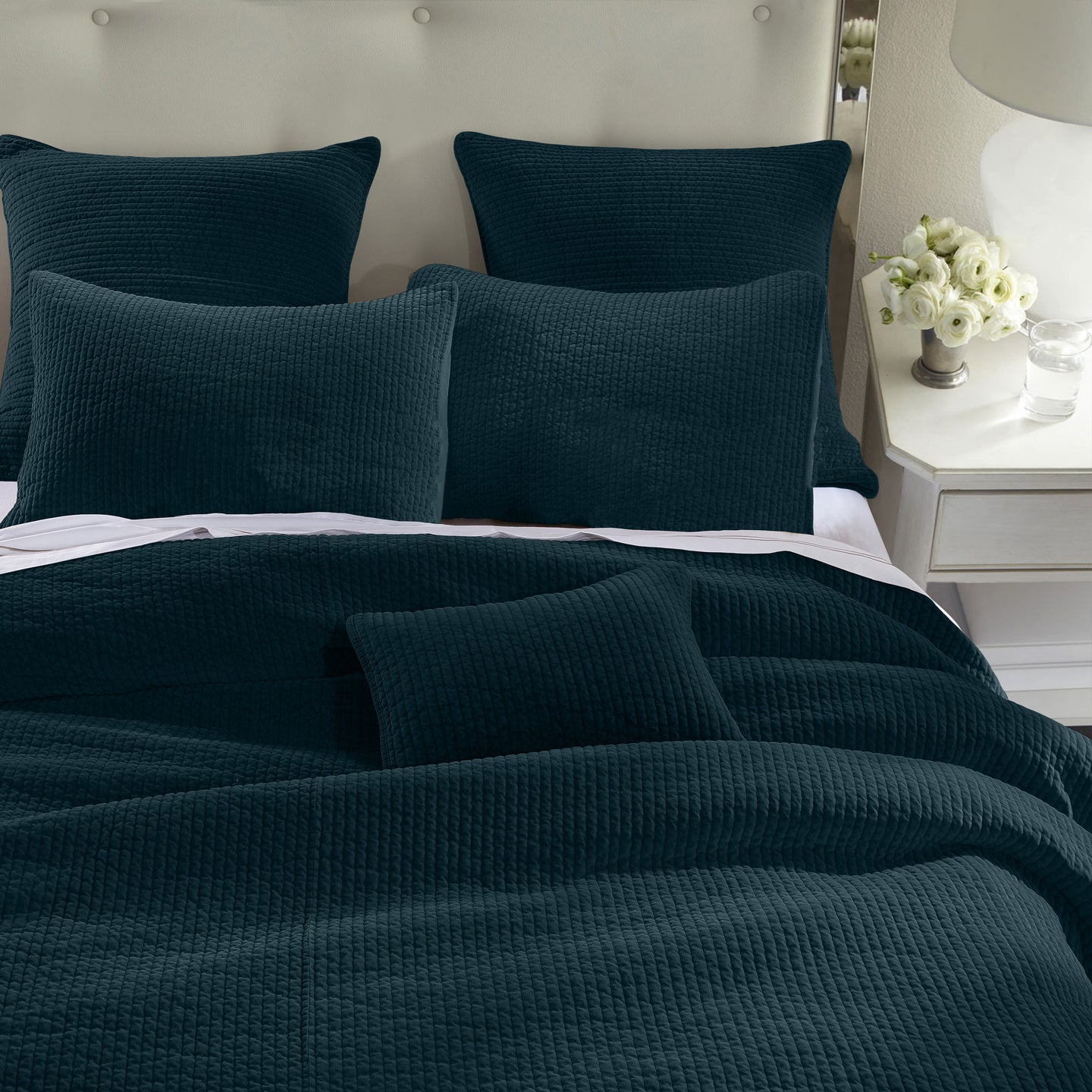 Stonewashed Cotton Velvet Quilt Set