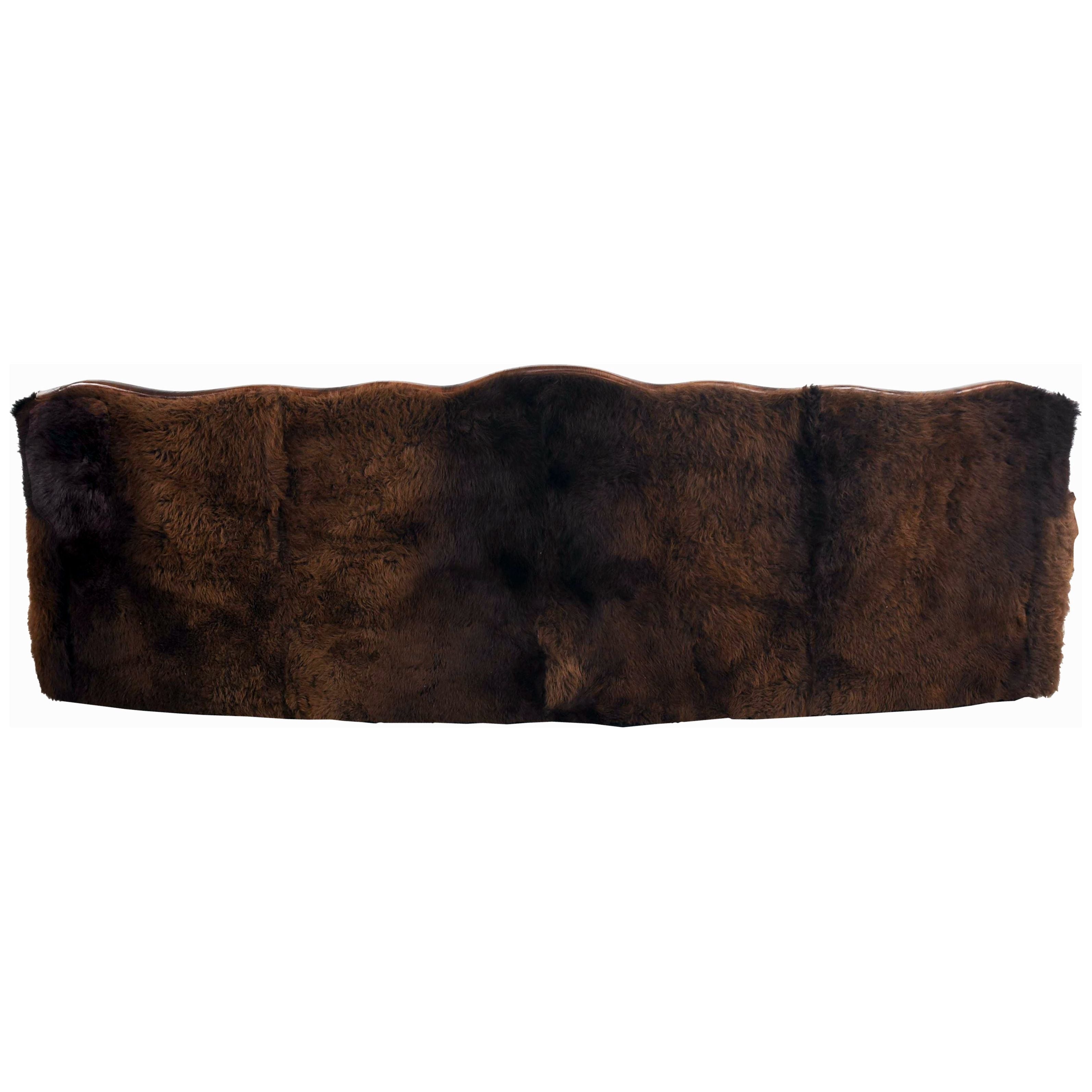 Yellowstone Curved Tufted Sofa